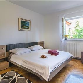 4 Bedroom Villa with Pool and Annex near Porec, Sleeps 8